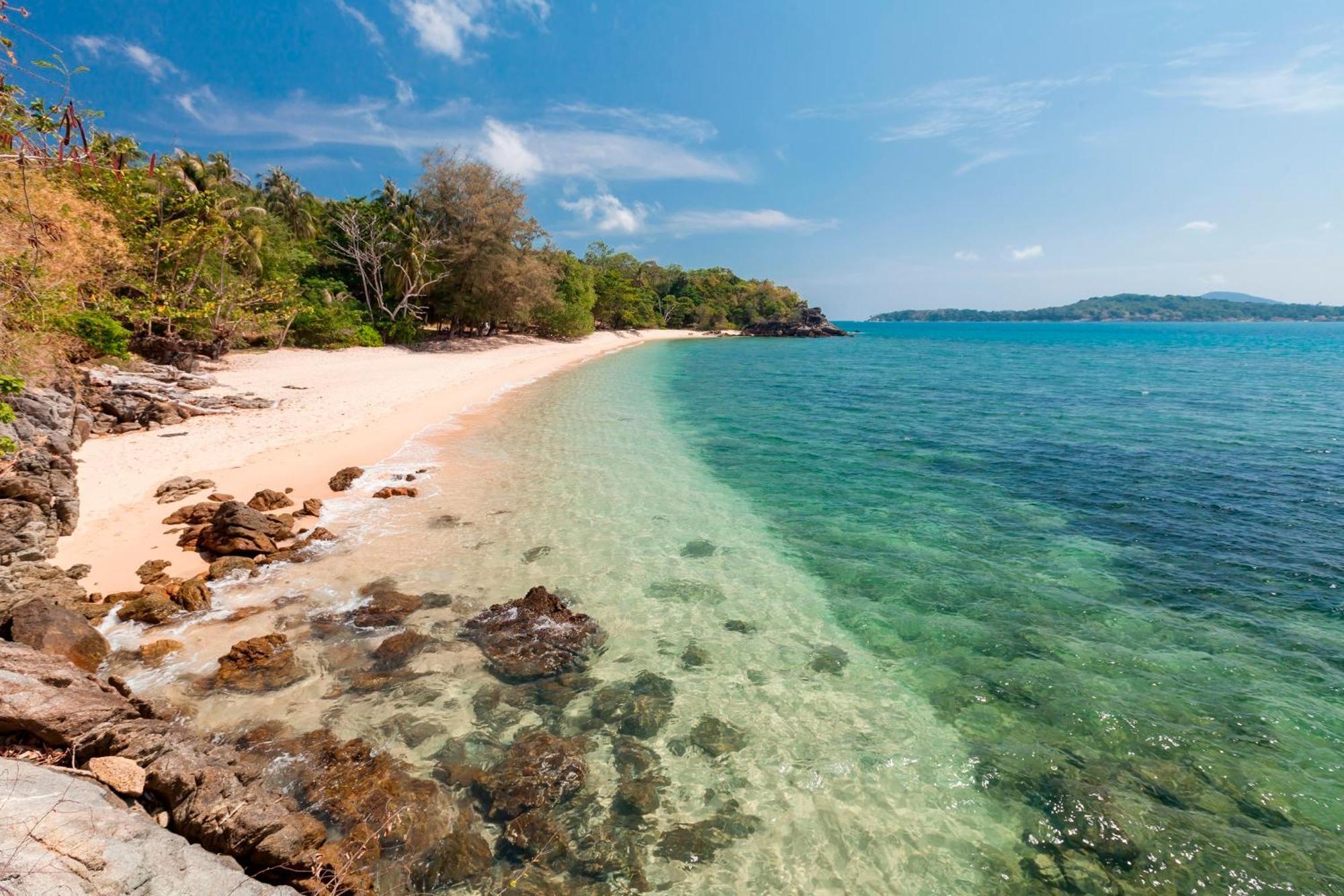 Baan Khunying - Secluded Phuket Beachfront Villa Rawai Екстер'єр фото
