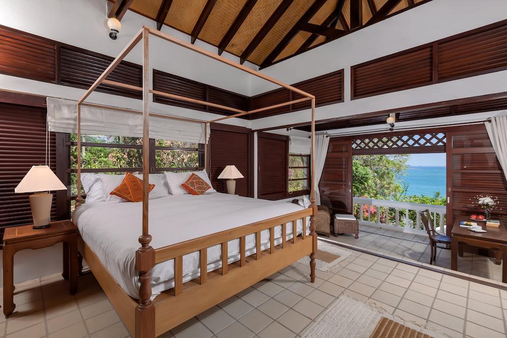 Baan Khunying - Secluded Phuket Beachfront Villa Rawai Номер фото