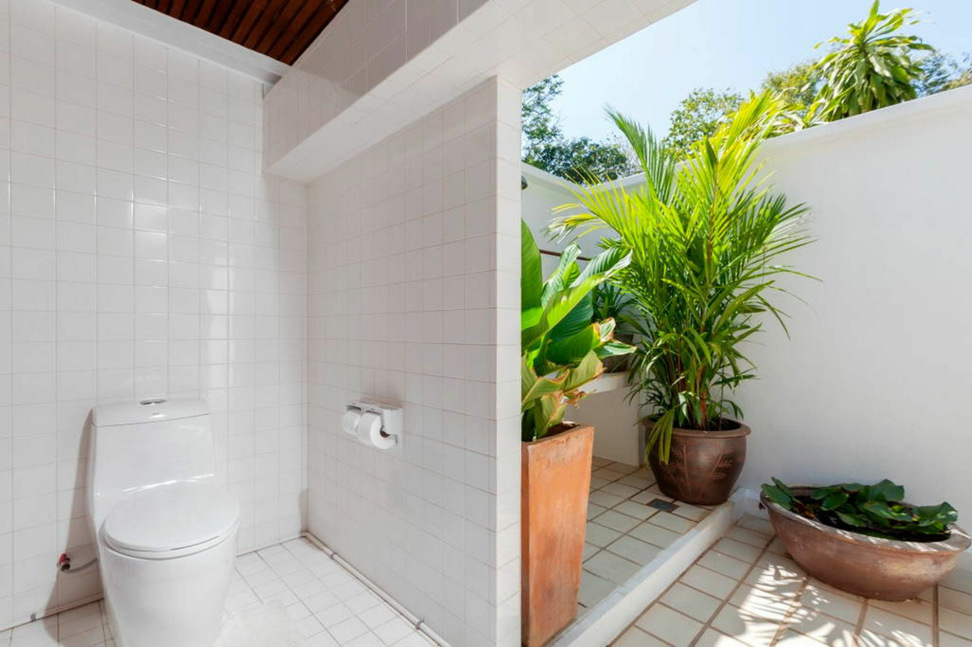 Baan Khunying - Secluded Phuket Beachfront Villa Rawai Екстер'єр фото